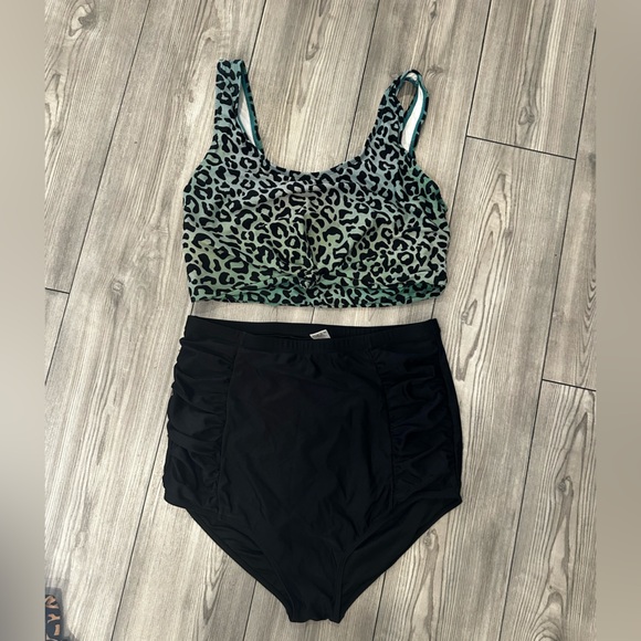 Coral Reef Other - Green Leopard Print Bikini Top with Black High-Waist Bottom - Women's Swim Set